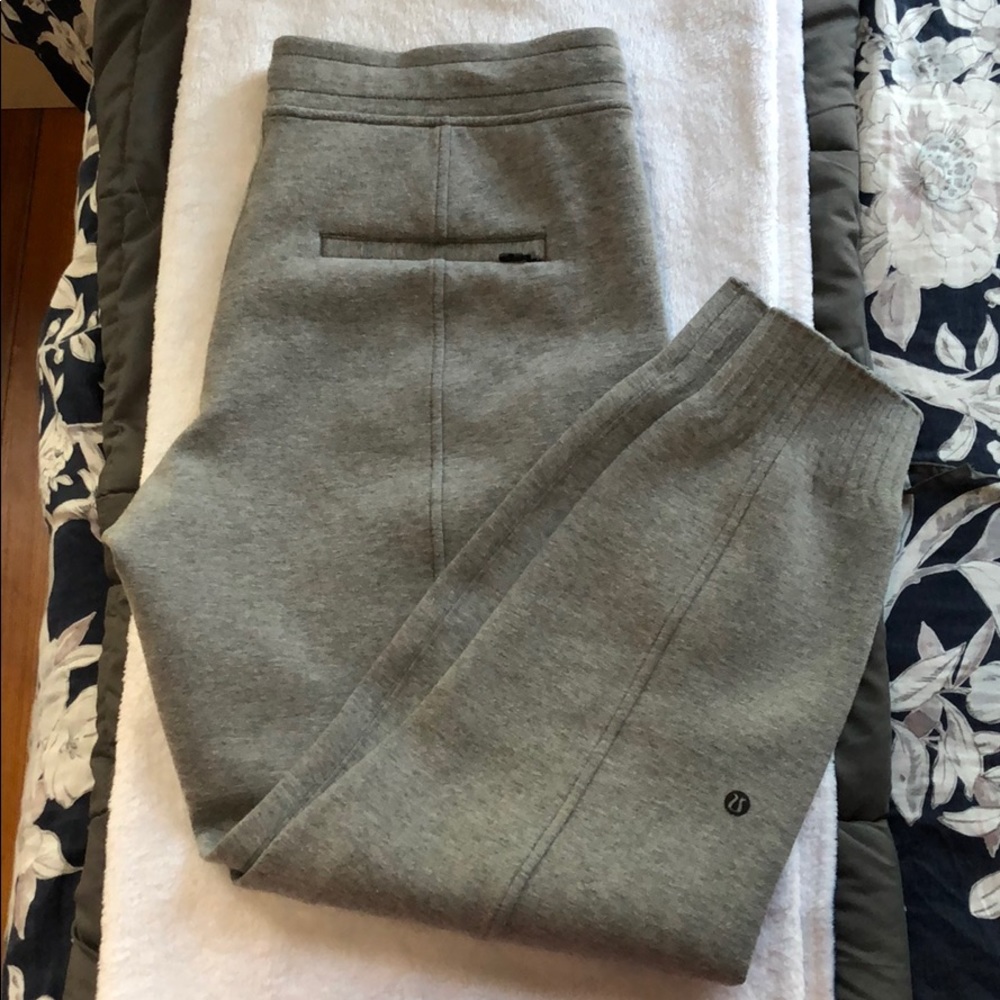 Lululemon Size 10 Women’s NTS Joggers